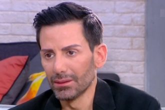 Πέθανε ο Νίκος Φλωρινιώτης, έδινε μεγάλη μάχη με τον καρκίνο