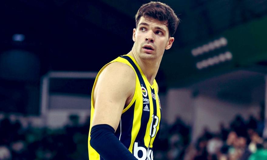 Συνέτριψε την Νταρουσάφακα με τρομερό Μπιμπέροβιτς και κομβικό Παπαγιάννη η Φενέρ!