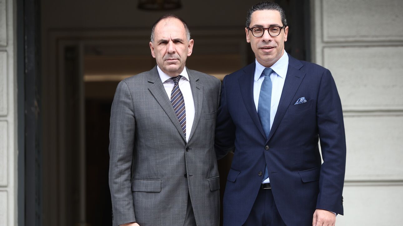 Τηλεφωνική επικοινωνία Γεραπετρίτη - Κόμπου: Τον ενημέρωσε για την επίσκεψη Ερντογάν