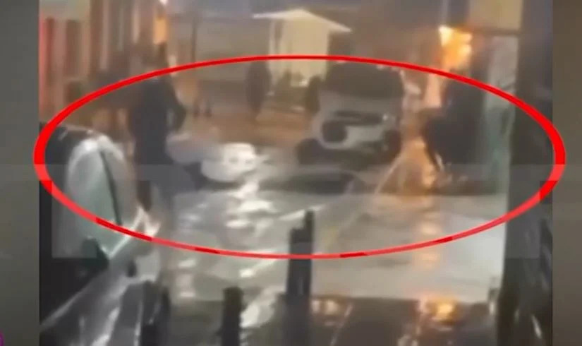 Πυροβολισμοί στο Γκάζι: Η δραματική σκηνή με τους τρεις τραυματίες λίγο μετά την επίθεση - Νέο βίντεο