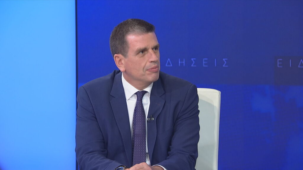 Καιρίδης: Δεν αποσύρεται η τροπολογία για τους μετανάστες - Ενισχύεται η αγορά εργασίας