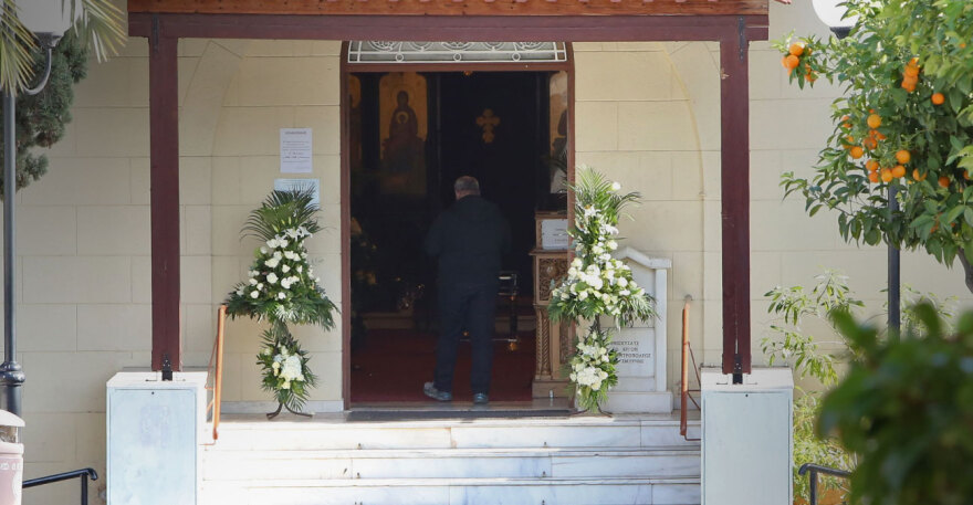 Νέα Σμύρνη: Ο 18χρονος απολογείται για τη δολοφονία του αδερφού του που κηδεύτηκε την ίδια ώρα