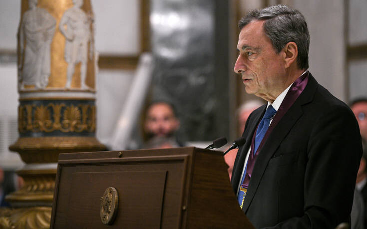 La Repubblica: Η Γαλλία θέλει Ντράγκι αντί Φον ντερ Λάιεν ως επικεφαλής της Κομισιόν