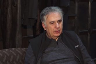 Ιεροκλής Μιχαηλίδης: «Έχω διακόψει παράσταση γιατί χτυπούσε κινητό τηλέφωνο»