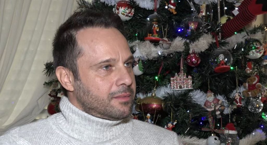 Μέμος Μπεγνής: «Τα αγαπημένα μου Χριστούγεννα είναι…»