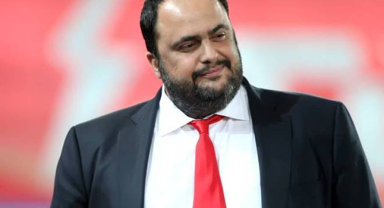 Βαγγέλης Μαρινάκης: «Εύχομαι μια χρονιά γεμάτη χαρές, δύναμη, δημιουργικότητα και υγεία»