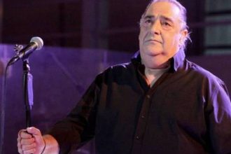 Βασίλης Καρράς: Γιατί δεν ξανατραγούδησε ποτέ το «Δημήτρη χάνομαι» - Μια άγνωστη ιστορία