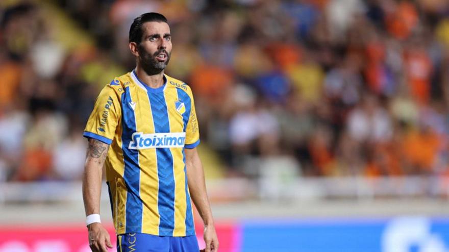 Πλήγμα με Κρέσπο στον ΑΠΟΕΛ