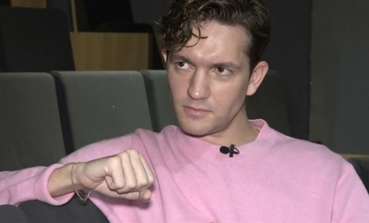 Μιχαήλ Ταμπακάκης: «Στον έρωτα με χάνετε, οριακά είμαι μη λειτουργικός»