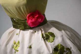 Φόρεμα της Ελίζαμπεθ Τέιλορ από την τελετή των Όσκαρ το 1961 πωλείται σε δημοπρασία