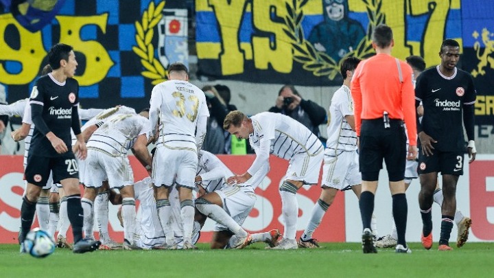 «Πήρε την κάτω βόλτα» η Αϊντραχτ, εκτός Κυπέλλου Γερμανίας από την Ζααρμπρίκεν