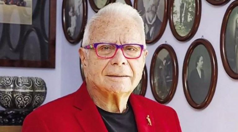 Πέθανε ο σχεδιαστής μόδας Φιλήμονας