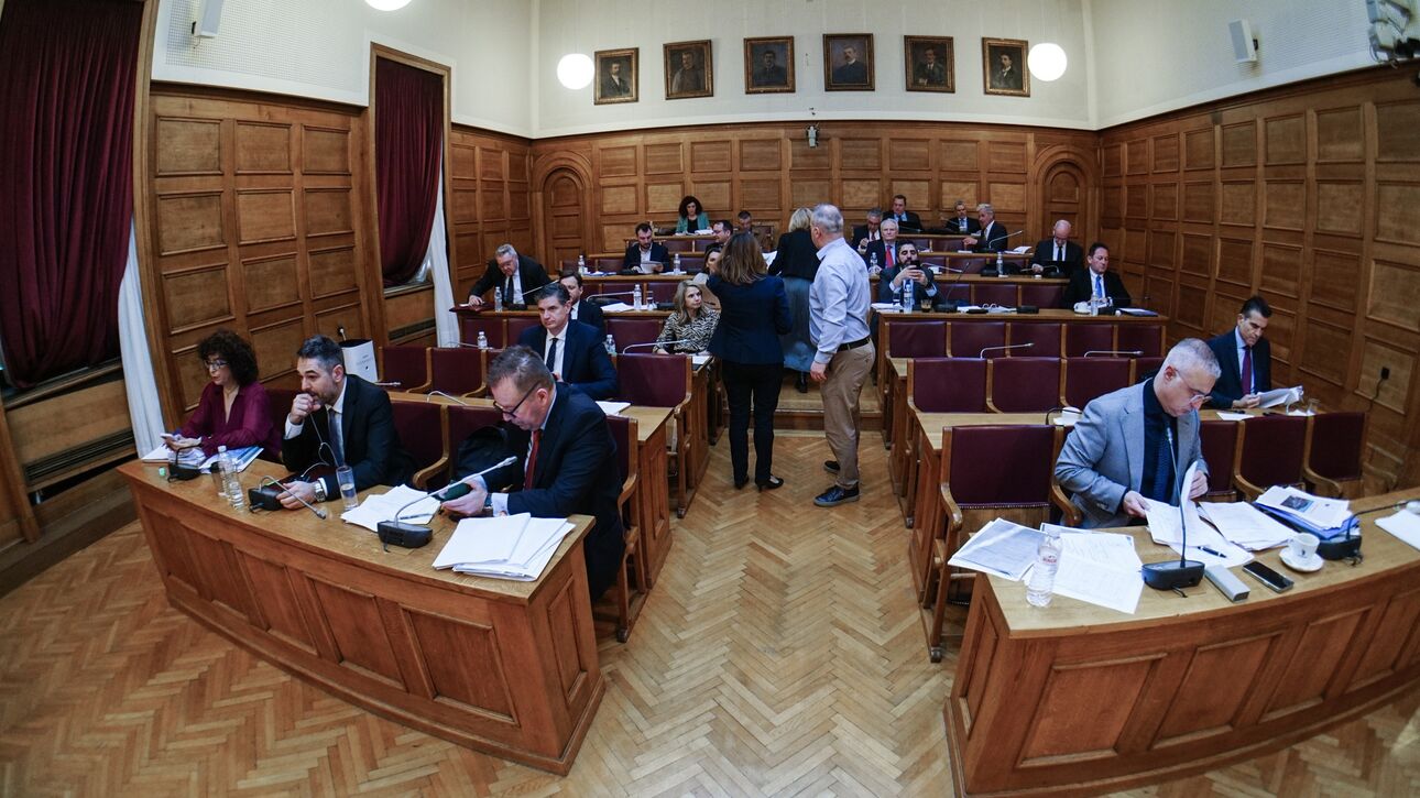 Εξεταστική για τα Τέμπη: Αίτημα στο Πανεπιστημιακό Νοσοκομείο Πατρών για να δοθεί ο ιατρικός φάκελος του μηχανοδηγού