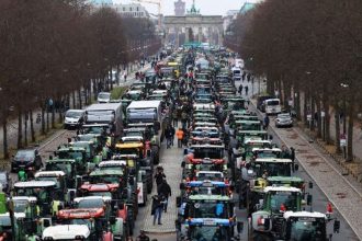 Γερμανία: Συνεχίζονται οι κινητοποιήσεις των αγροτών