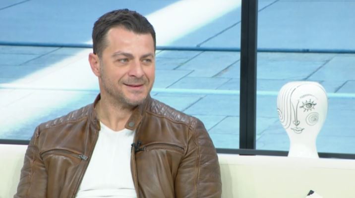 Γιώργος Αγγελόπουλος: Ο γάμος, ο θάνατος της μητέρας του & η «Γη της Ελιάς»