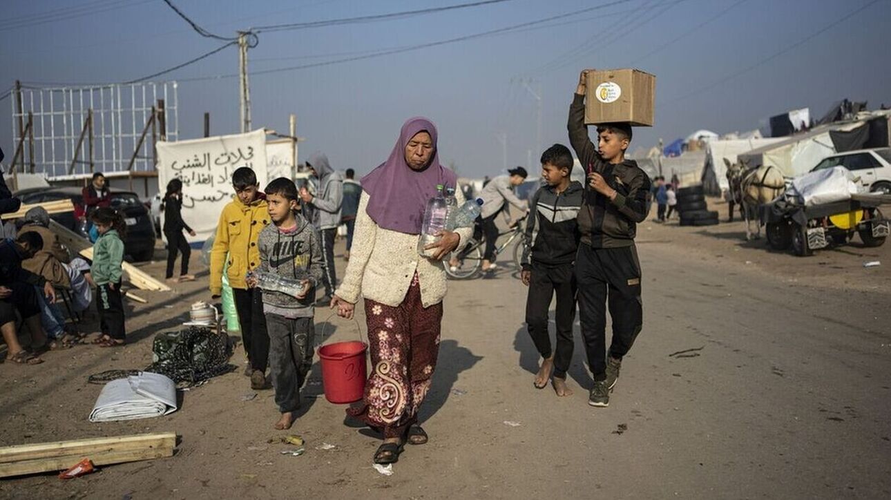 Το Ισραήλ θα επιτρέψει τις αποστολές αλευριού στην Παλαιστίνη