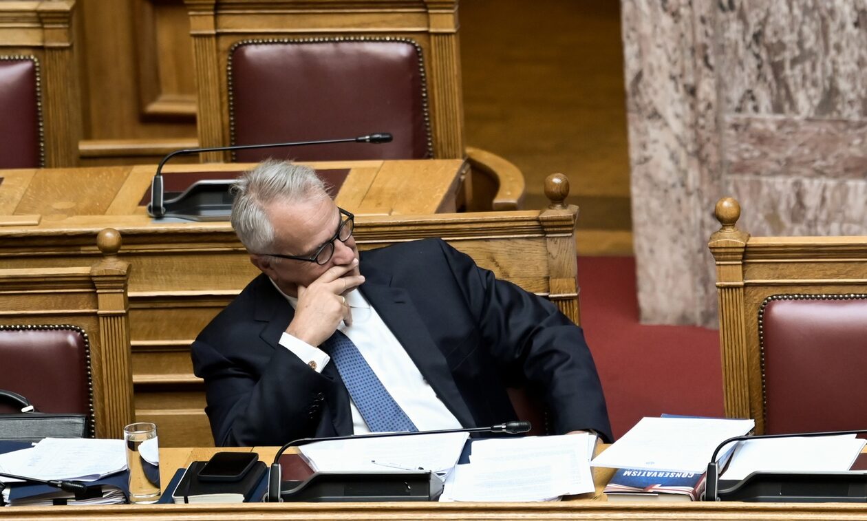 Ομόφυλα ζευγάρια: Ηχηρή διαφωνία Μαξίμου με Σαμαρά – Σκέπτεται την αποχή ο Βορίδης