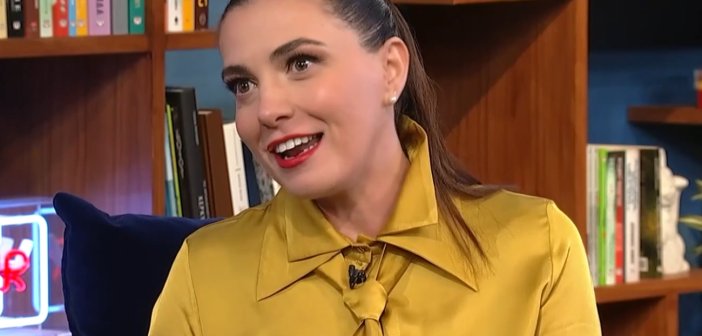 Φωτεινή Δάρρα: “Σήμερα γίνεσαι σταρ σε μια βραδιά επειδή κάνεις αναρτήσεις στα social media”