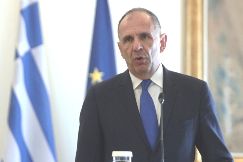 Γ. Γεραπερίτης: Τηλεδιασκέψεις με πρέσβεις της Ελλάδας - Επιστολική ψήφος και οικονομική εξωστρέφεια στο επίκεντρο
