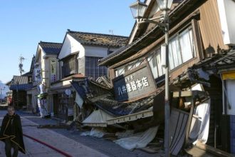 Ιαπωνία: Σε τουλάχιστον 62 ανέρχεται ο αριθμός των νεκρών από τα 7,6 Ρίχτερ