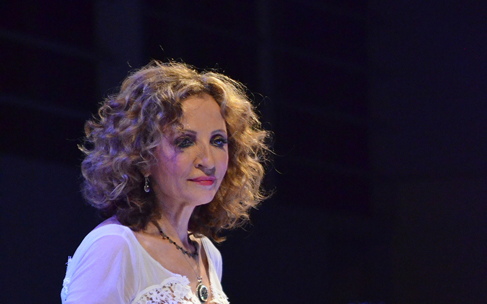 Πένθος για την Γλυκερία - Πέθανε η μητέρα της γνωστής τραγουδίστριας