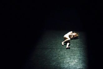 Γυναικτονίες: Μείωση 20% στη Γαλλία - Η μέθοδος με το ειδικό ηλεκτρονικό βραχιόλι