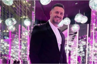 Ότι έχει να κάνει με έναν βασιλιά, θεωρώ ότι το έχω, είπε ο νέος παίκτης που μπαίνει στο «Survivor»