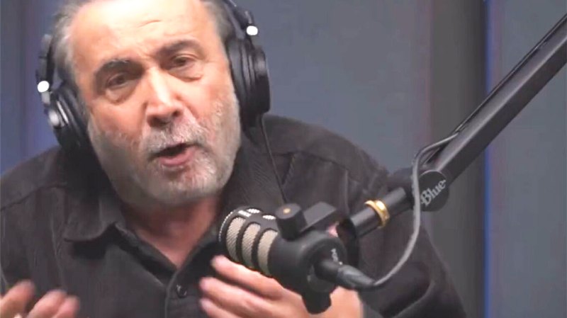 Λαζόπουλος για γάμο ομοφύλων και τεκνοθεσία: «Τη μαμά τη λένε Μήτσο, τον μπαμπά τον λένε Κίτσο»