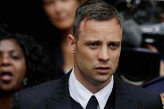 Όσκαρ Πιστόριους: Αποφυλακίζεται 11 χρόνια μετά τη δολοφονία της Ρίβα Στίνκαμπ