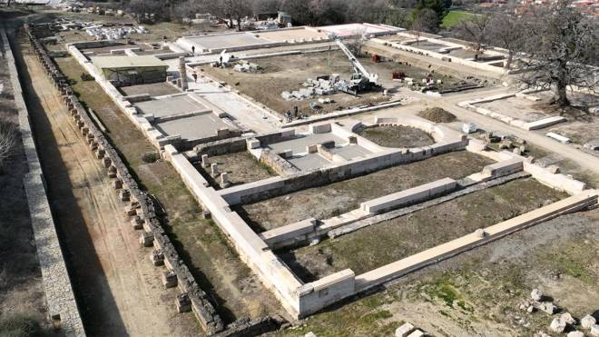 Ανοίγει ο «Παρθενώνας της Μακεδονίας» - Ο Κυρ. Μητσοτάκης εγκαινιάζει το αναστηλωμένο ανάκτορο του Φιλίππου Β'