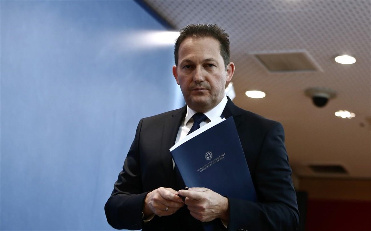 Πέτσας: Νόμιμη και σωτήρια η ενημερωτική εκστρατεία κατά της πανδημίας του κορονοϊού