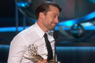 Ο Kieran Culkin παραδέχτηκε το λάθος του να ζητήσει δημόσια από τη σύζυγό του να κάνουν παιδιά