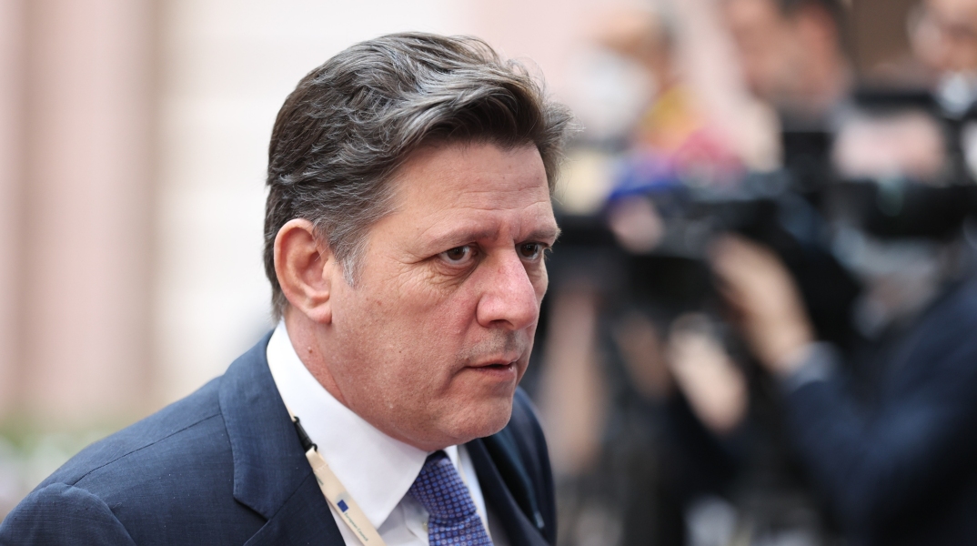 Μιλτιάδης Βαρβιτσιώτης: Παραδίδει τη βουλευτική έδρα του και αποχωρεί από την πολιτική