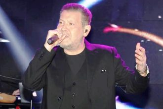 Νέο σοκ στον καλλιτεχνικό κόσμο! Πέθανε ο Χάρης Κωστόπουλος