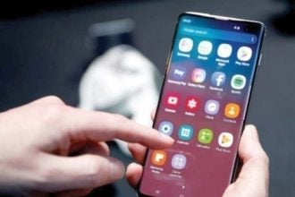 Τέλος τα social media για παιδιά ηλικίας μέχρι 15 χρόνων από Οκτώβριο, θα κλειδώνουν αυτόματα μόλις προσπαθούν να μπουν
