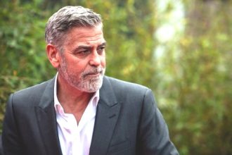 Τζορτζ Κλούνεϊ: «Είμαι τυχερός που μπορώ να κάνω πράγματα που αγαπώ»