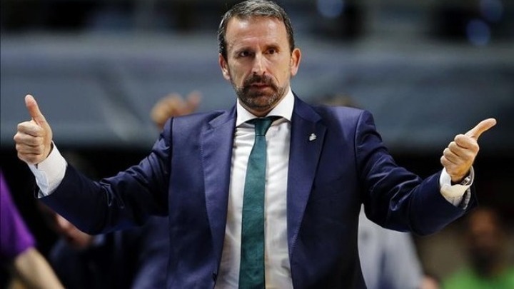 Ανακοινώνει το «διαζύγιο» με Πλάθα η ΑΕΚ