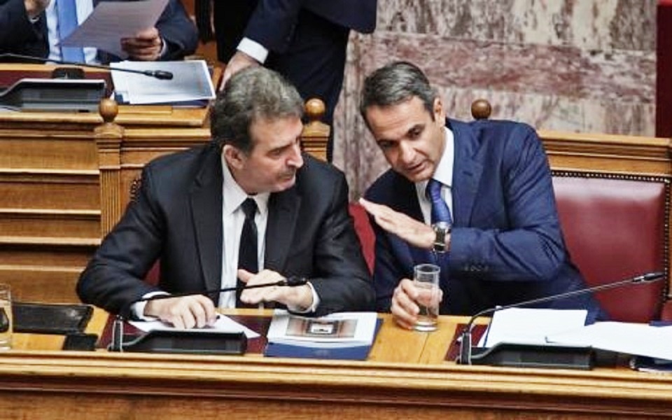Ο πιο γρήγορος ανασχηματισμός και η… 5η φορά του Χρυσοχοΐδη!