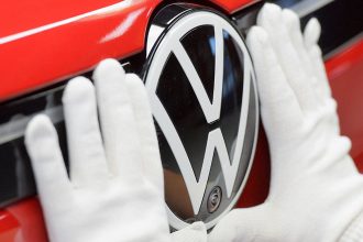 Γαλλία: Κλειστός για τέταρτη ημέρα ο Πύργος του Άιφελ