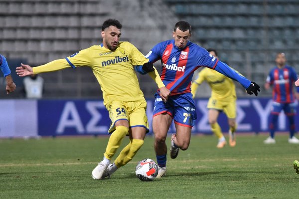 Συνελήφθη ηγετικό μέλος της «Συνωμοσίας των Πυρήνων της Φωτιάς» – Μυστική επιχείρηση της ΕΛ.ΑΣ