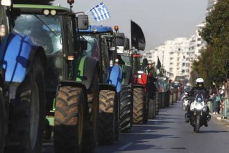 Αγρότες: "Όχι" από Χρυσοχοΐδη για κάθοδο στην Αθήνα με τρακτέρ - Δηλώνουν αποφασισμένοι οι εκπρόσωποι των μπλόκων