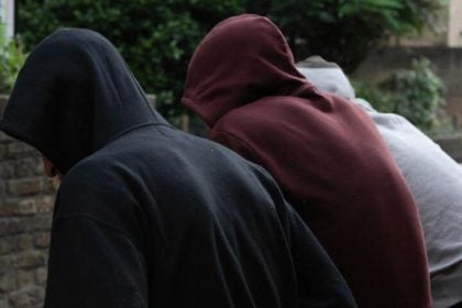 Πάτρα: Συνελήφθησαν οι τρεις ανήλικοι για τον ξυλοδαρμό του 12χρονου μαθητή - Κατασχέθηκε και το κινητό με το βίντεο της επίθεσης