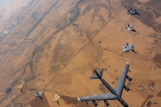 Ιράν: Παρουσίαση δύο νέων συστημάτων αντιαεροπορικής άμυνας