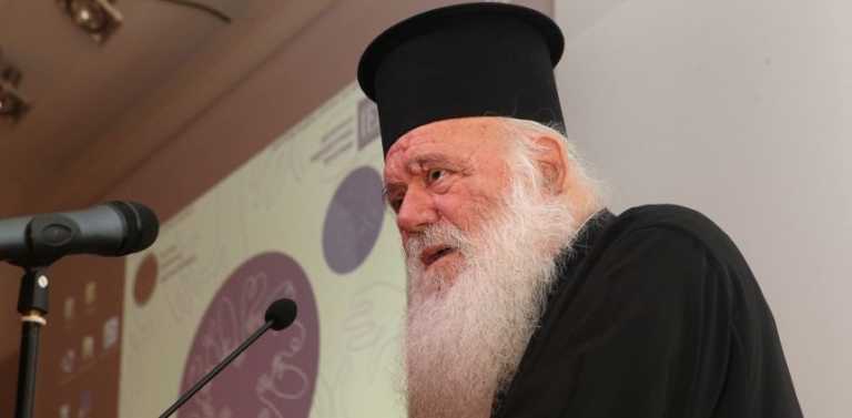 Παραλήρημα αρχιμανδρίτη κατά του Π. Χρηστίδη – Εντολή Ιερώνυμου για εκκλησιαστικές ανακρίσεις μετά την ομοφοβική επίθεση