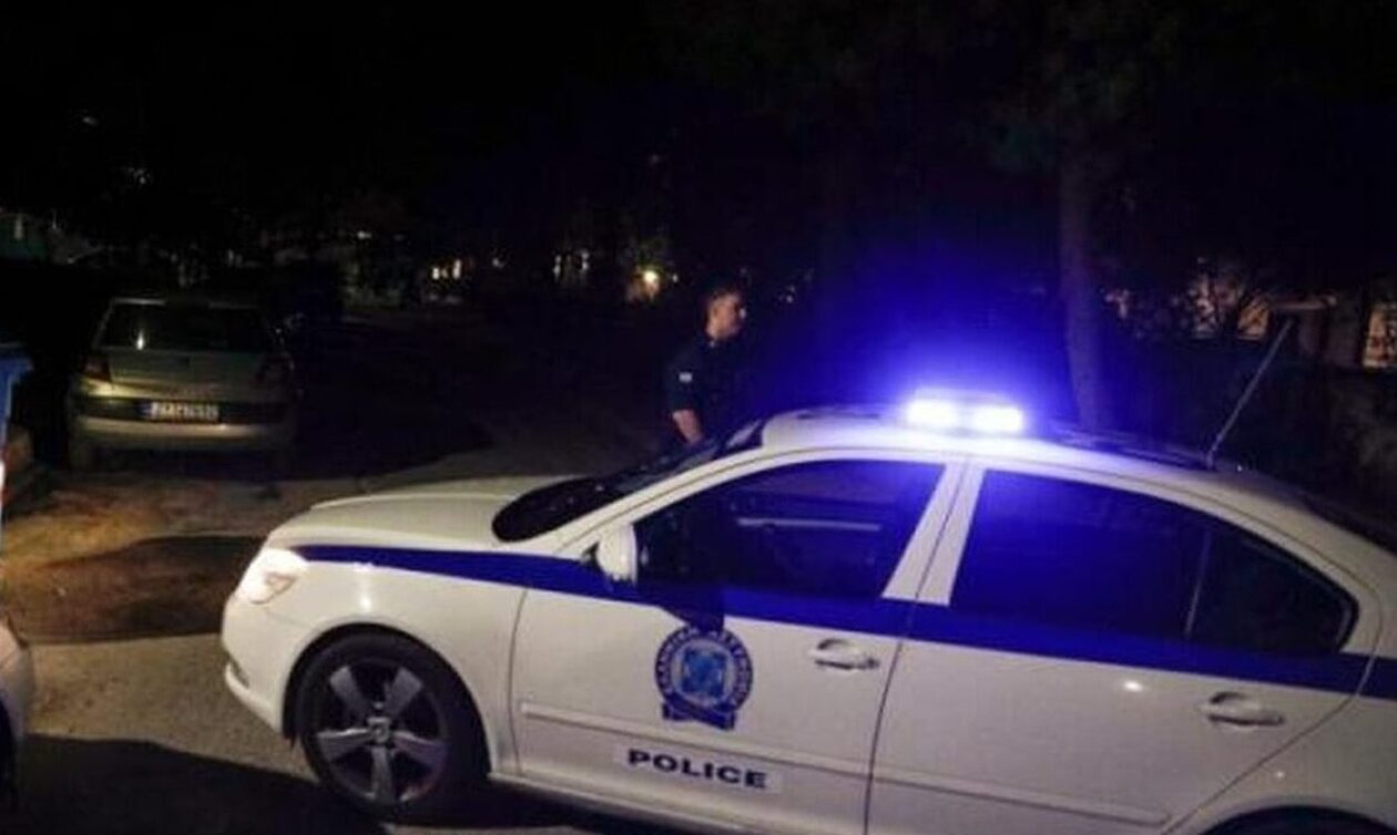 Γνωστός στις Αρχές για ναρκωτικά και κλοπές ο 34χρονος που δέχτηκε τους πυροβολισμούς