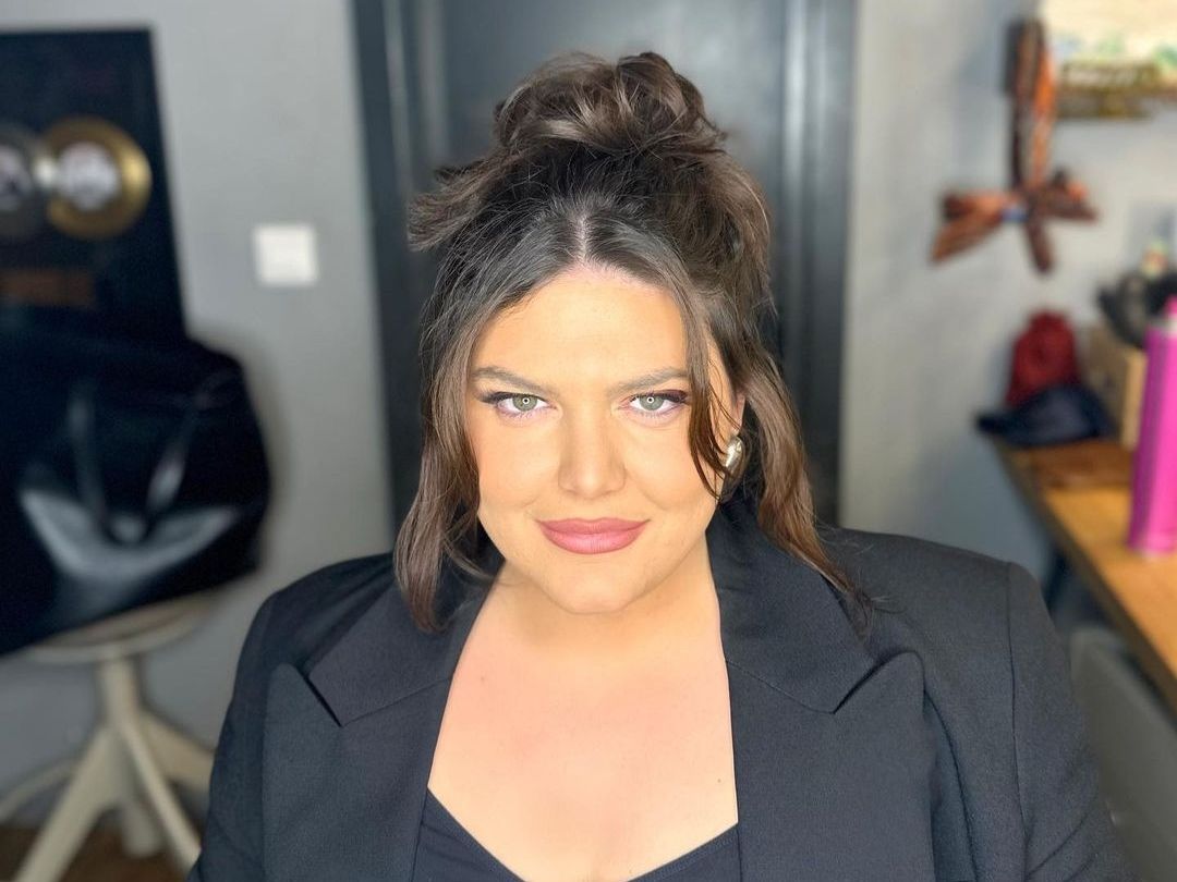 Δανάη Μπάρκα: Η πρώτη αντίδραση μετά τα φιλιά της με τον πρώην της Καινούργιου – «Αν με βρίσει κάποιος έχω δύο επιλογές…»