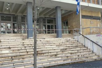 Τι βλέπει η Αντιτρομοκρατική πίσω από τον φάκελο – βόμβα στα δικαστήρια