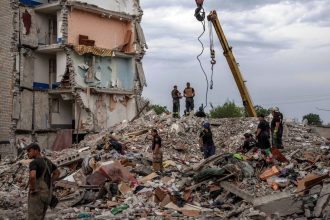 Πόλεμος στην Ουκρανία: Τρεις νεκροί από ουκρανικό βομβαρδισμό στην επαρχία Ντονέτσκ