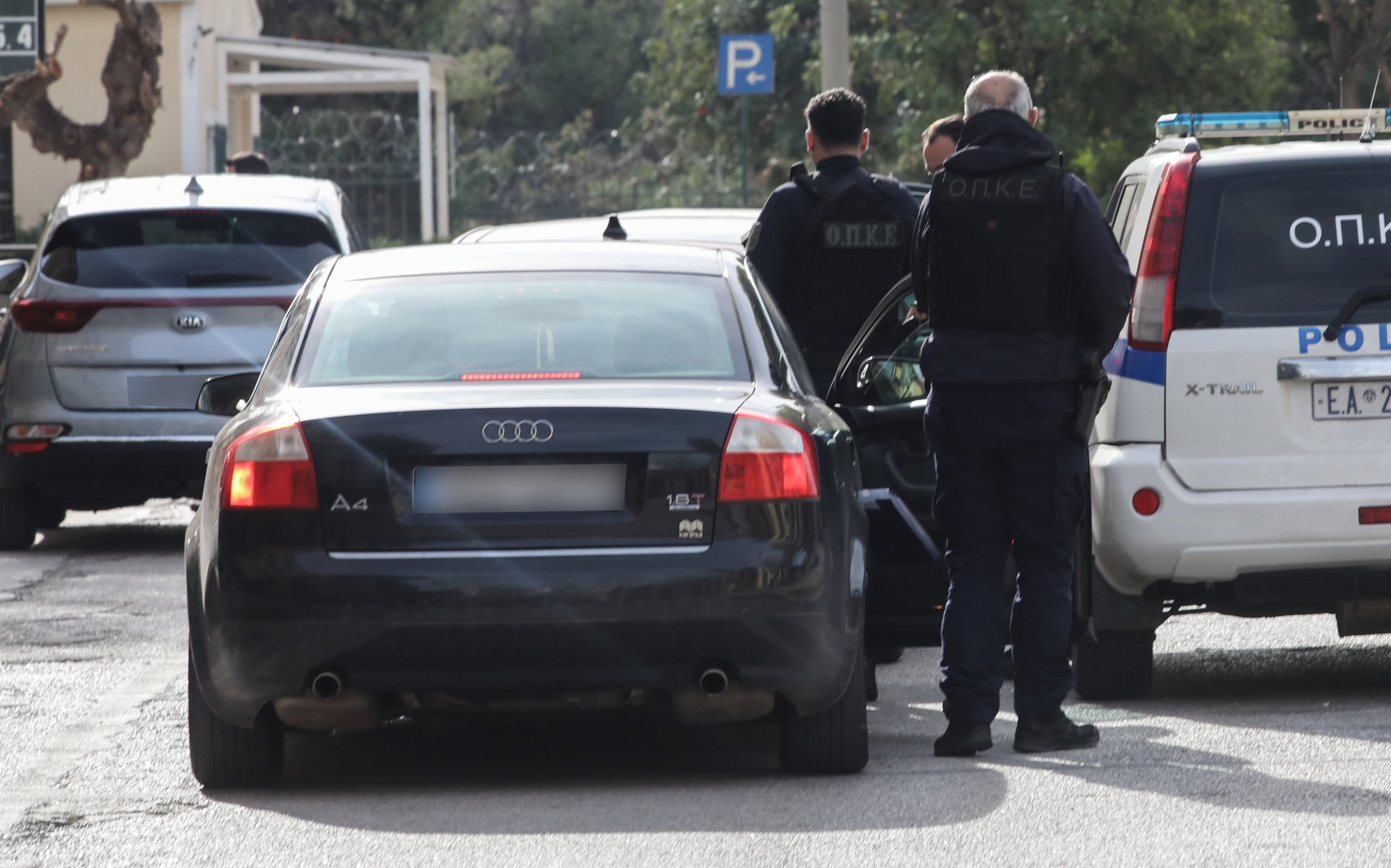 Στο ναυτοδικείο οι δυο ΟΥΚαδες – Επιστρέφει Ευελπίδων το μέλος των Πυρήνων της Φωτιάς, δίωξη στον πορτιέρη