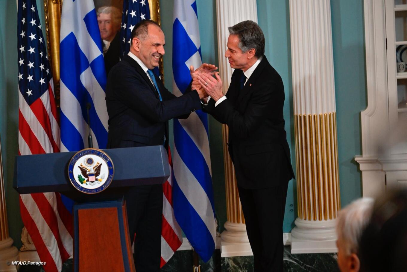 Συνάντηση Μπλίνκεν - Γεραπετρίτη: Η Ελλάδα μπήκε στο πρόγραμμα διαστημικής συνεργασίας «Artemis» - Τι είπαν για τα F-35